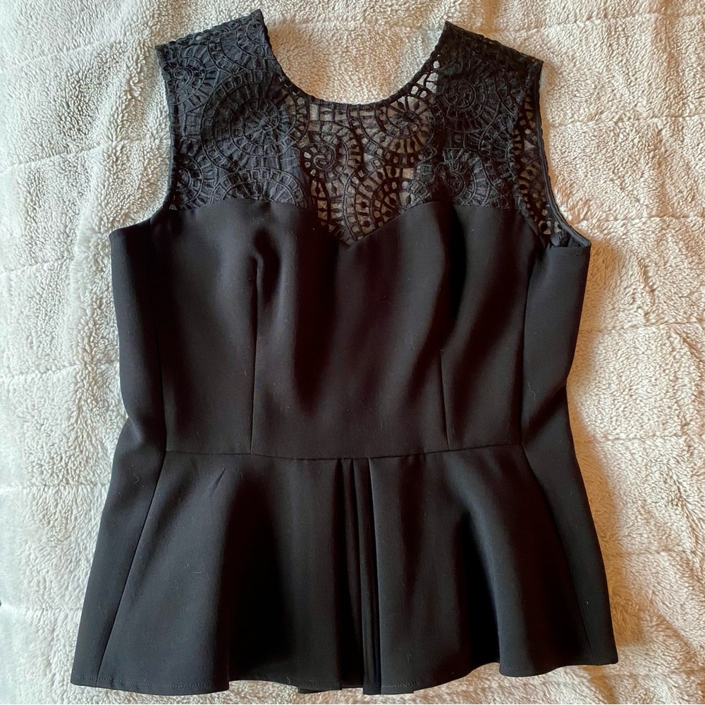 Sleeveless peplum top